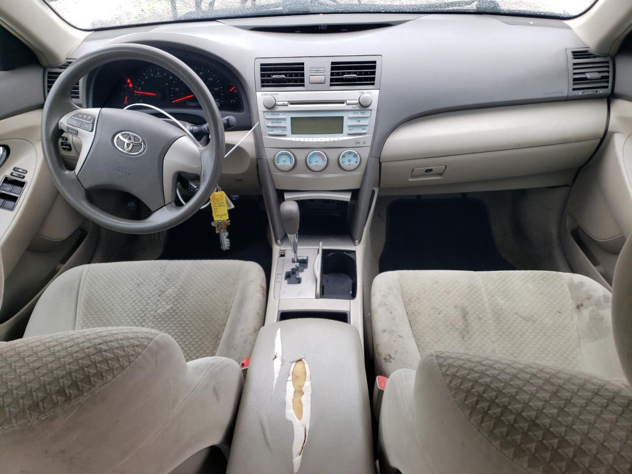 2009 Toyota Camry - Image 8