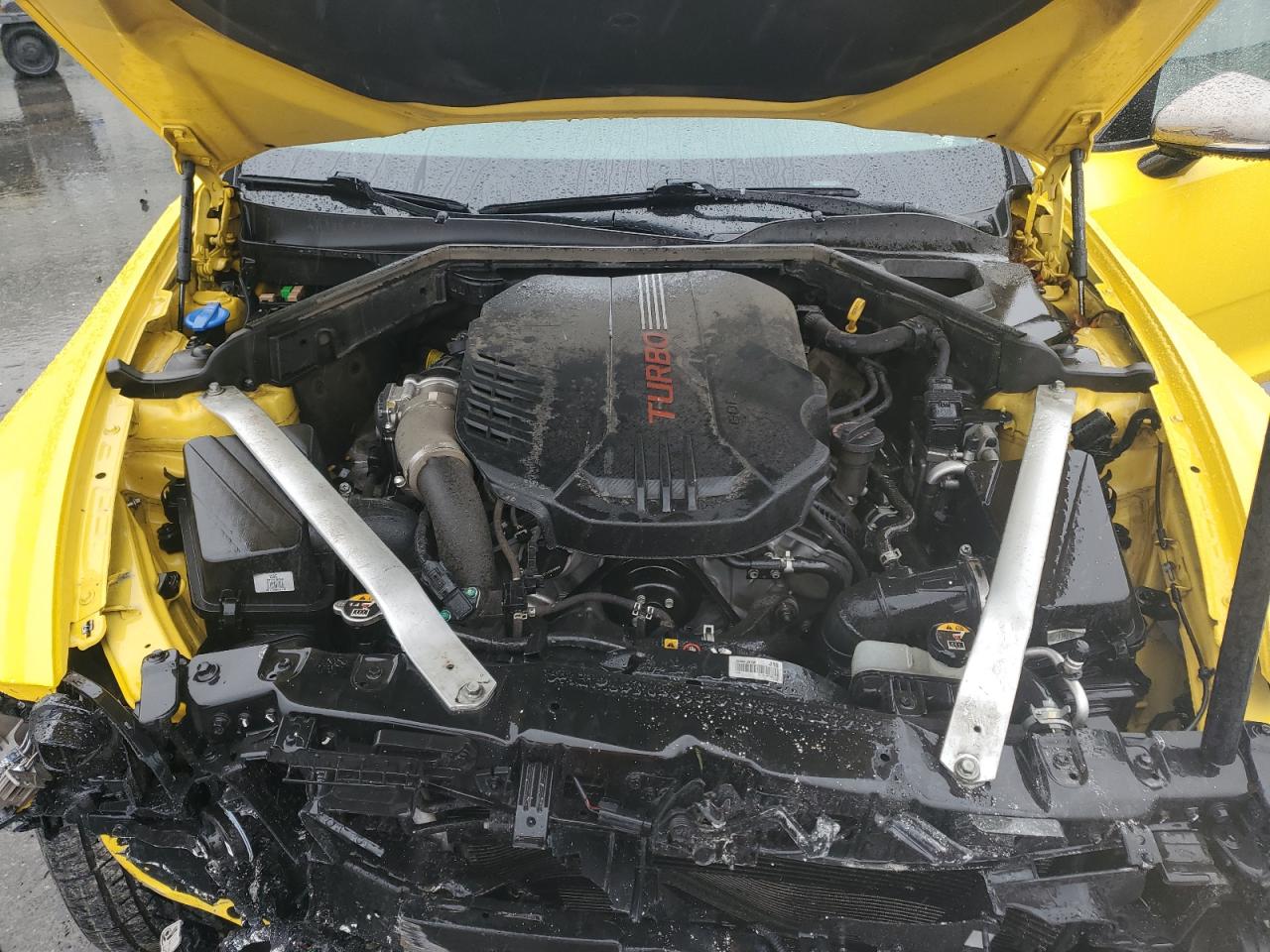 2018 Kia Stinger - Image 13