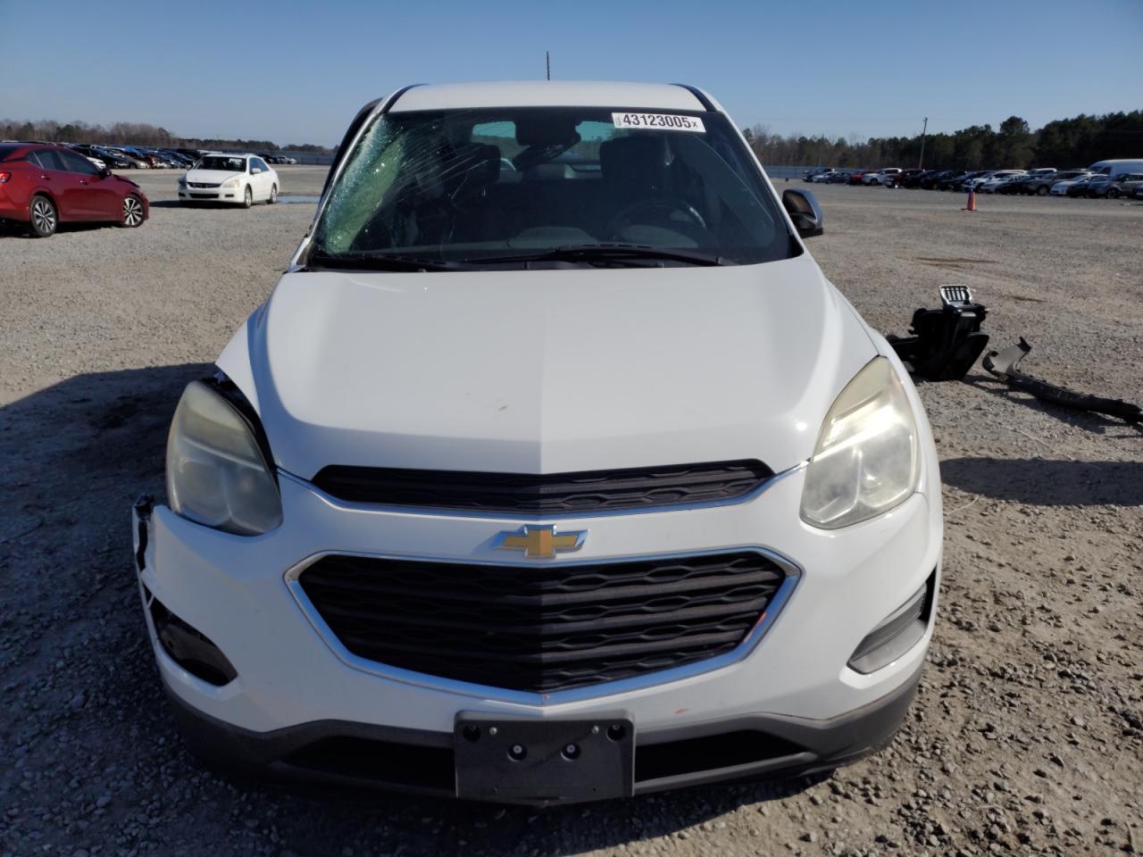 2016 Chevrolet Equinox - Image 5