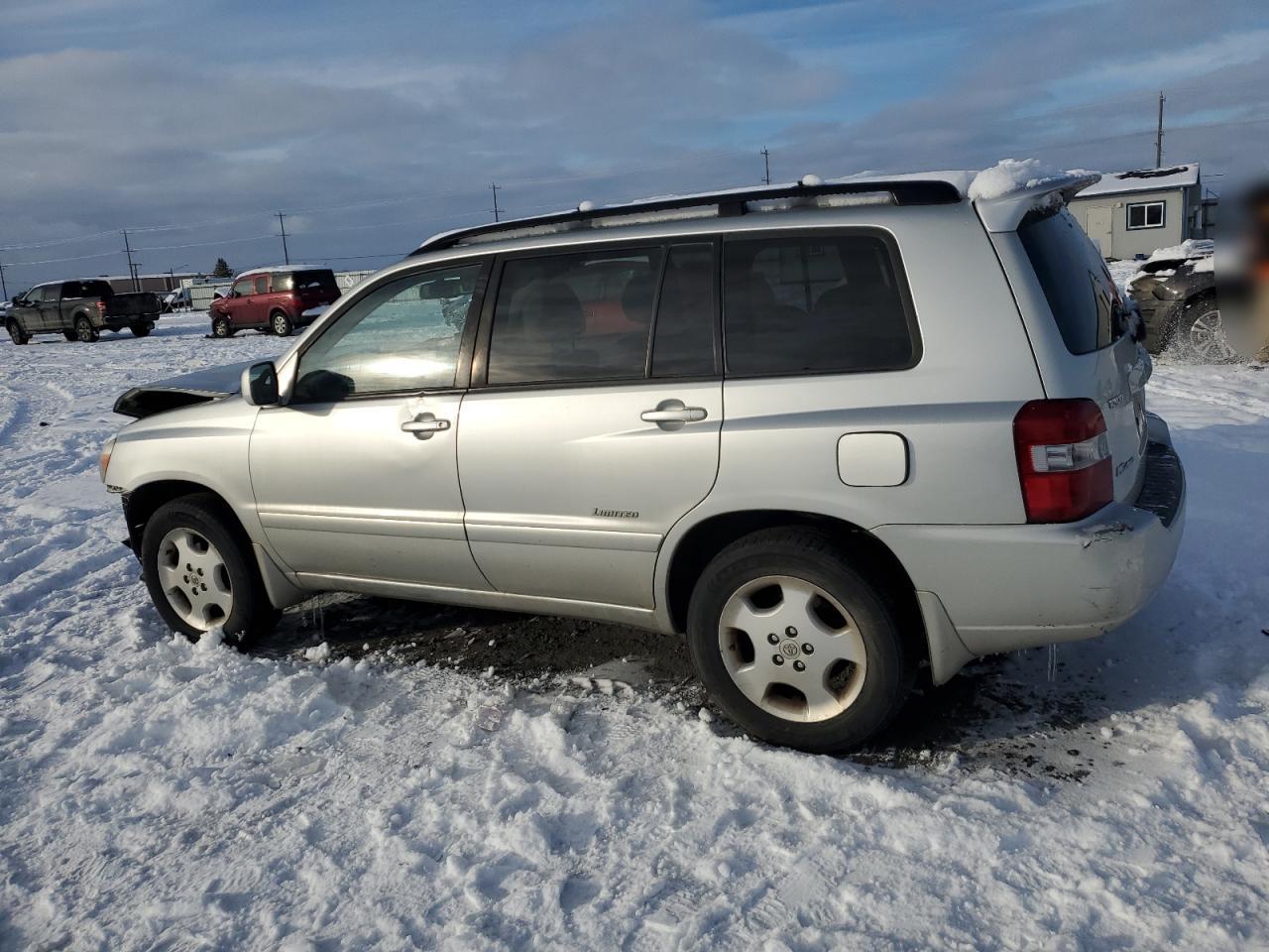 2007 Toyota Highlander - Image 2