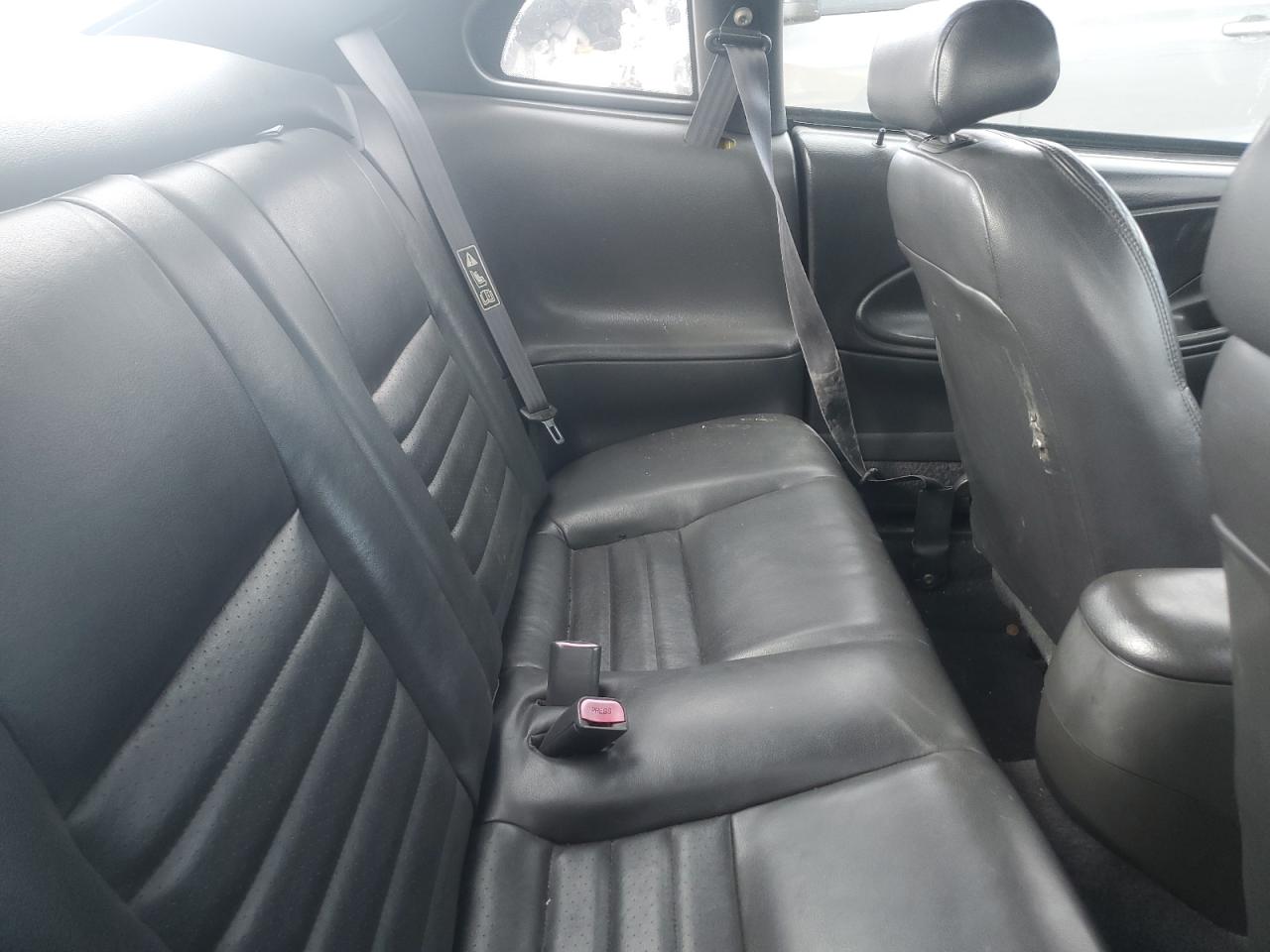 1999 Ford Mustang - Image 10