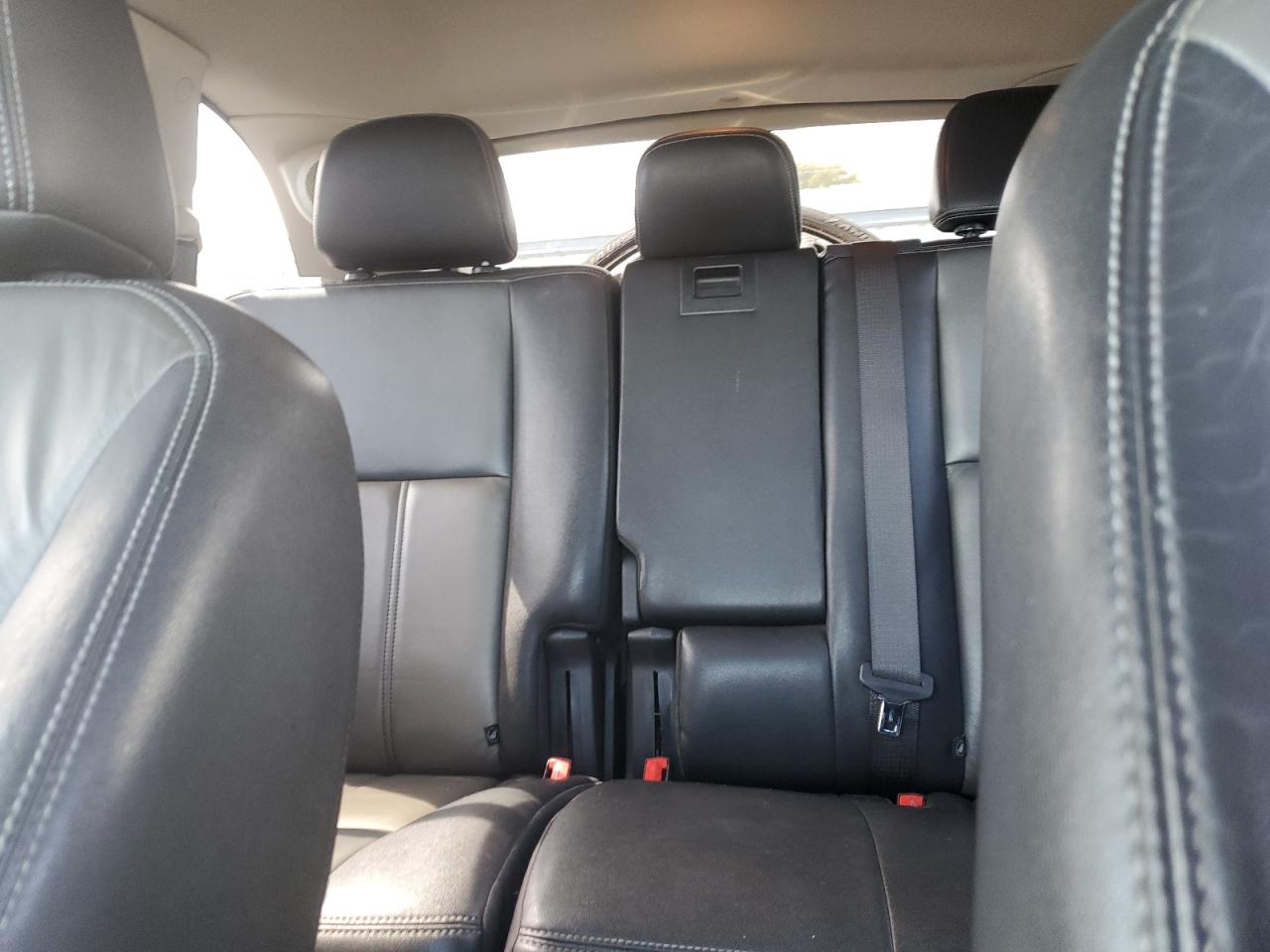 2011 Ford Edge - Image 10