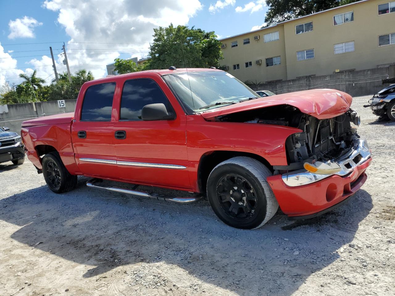 2005 GMC Sierra - Image 4