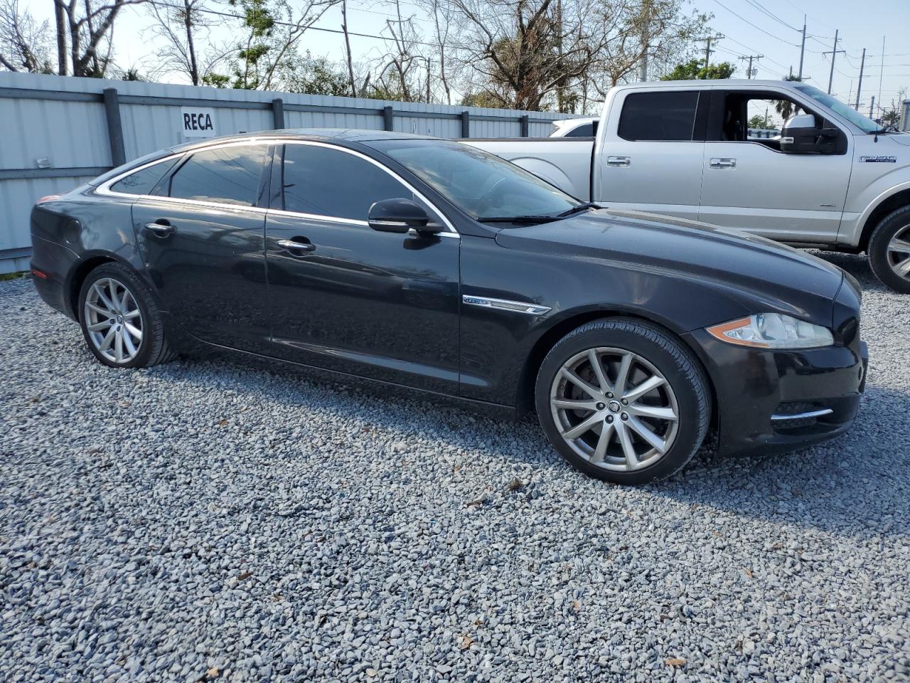 2013 Jaguar XJ - Image 4