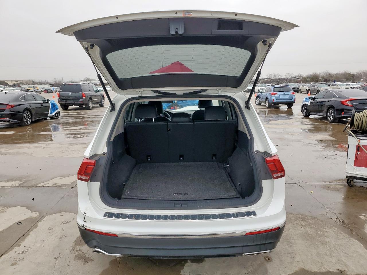 2021 Volkswagen Tiguan - Image 6
