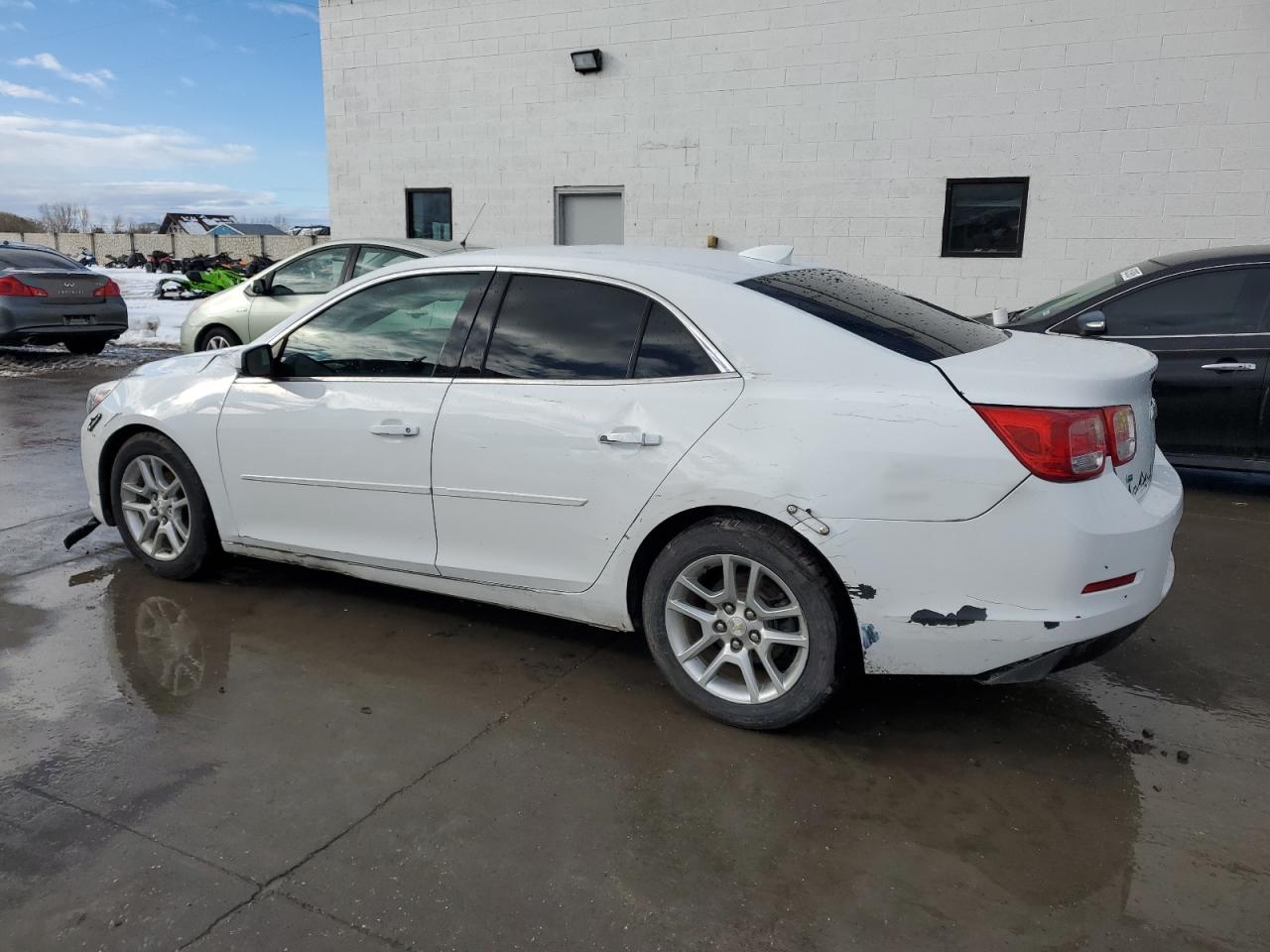 2015 Chevrolet Malibu - Image 2