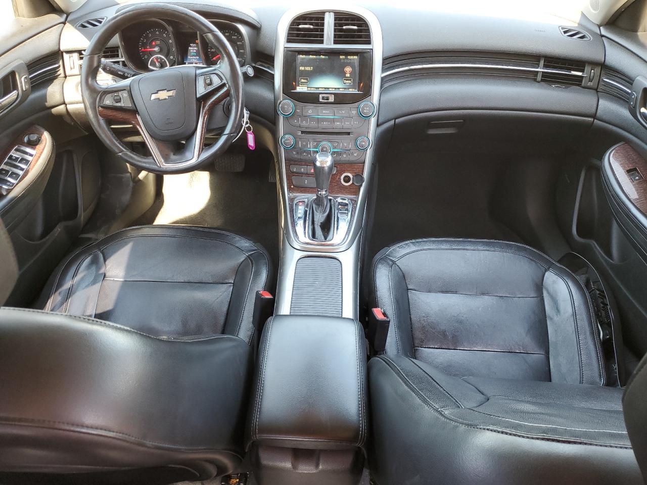 2013 Chevrolet Malibu - Image 8