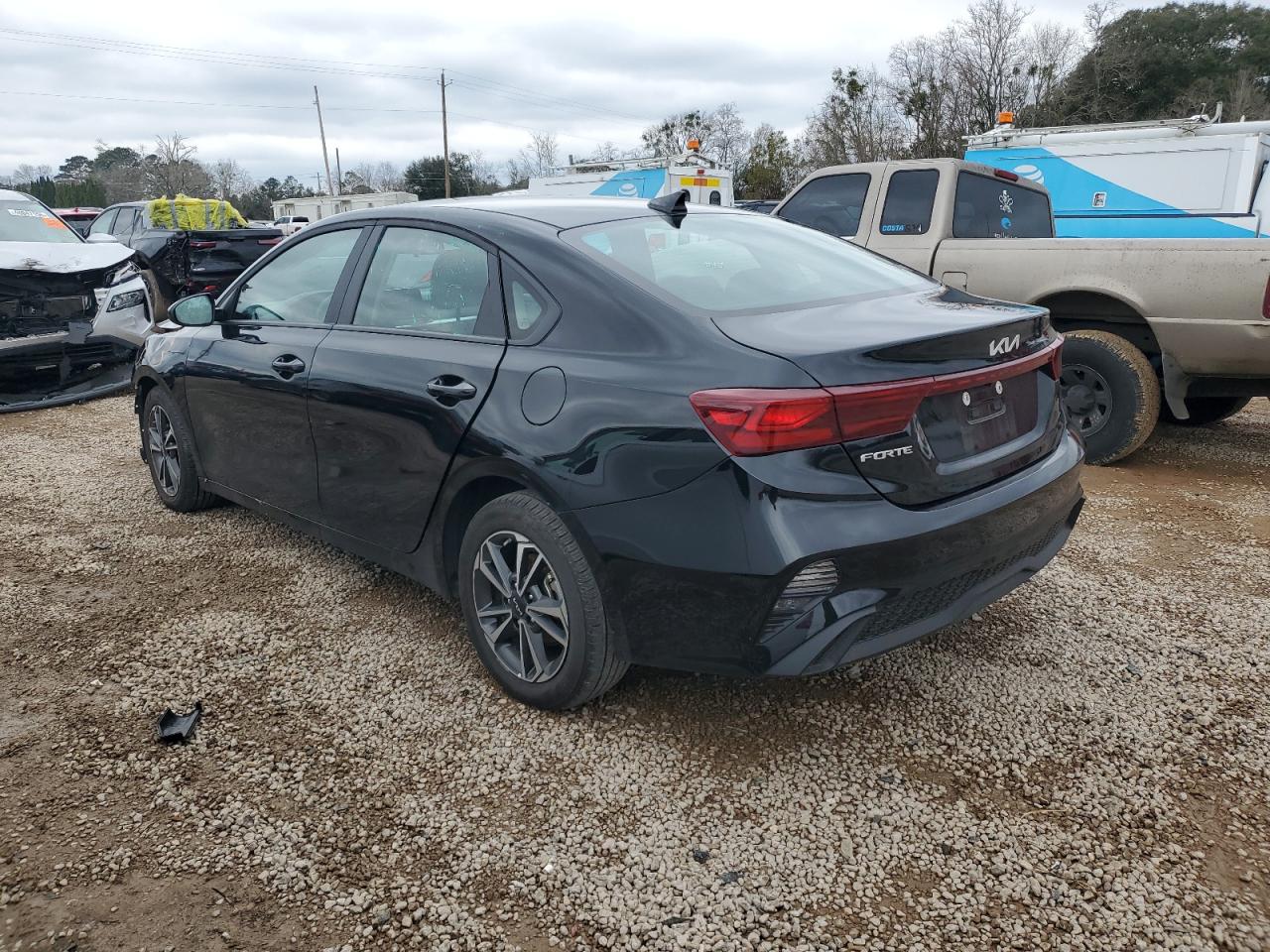 2024 Kia Forte - Image 2
