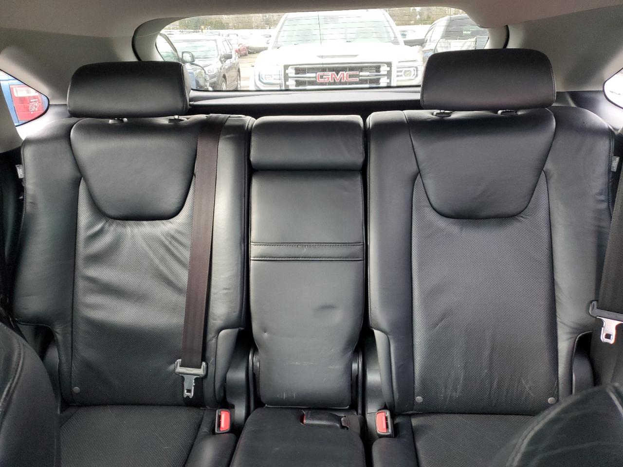 2010 Lexus RX - Image 10