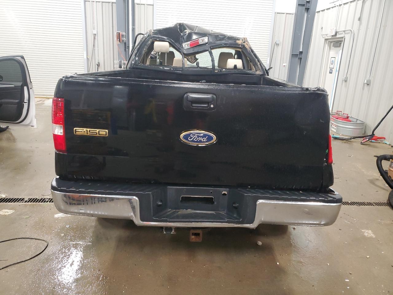 2004 Ford F-150 - Image 6