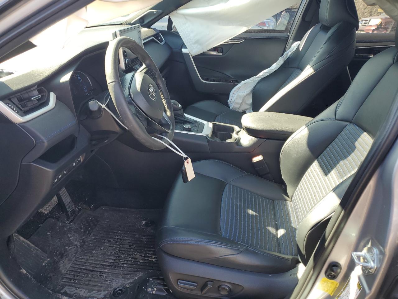 2020 Toyota RAV 4 - Image 7