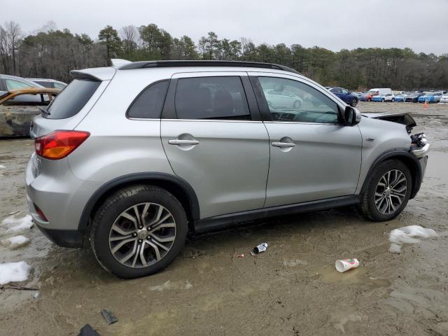  MITSUBISHI OUTLANDER 2018 Сріблястий