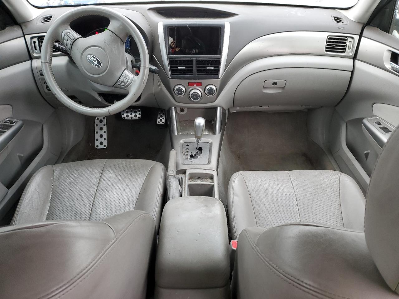 2009 Subaru Forester - Image 8