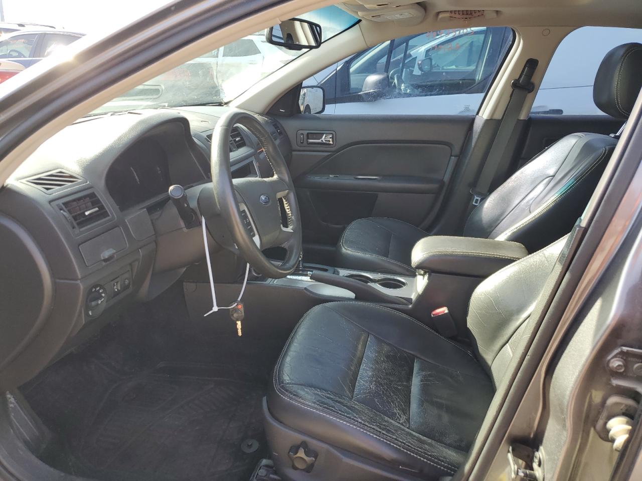 2010 Ford Fusion - Image 7