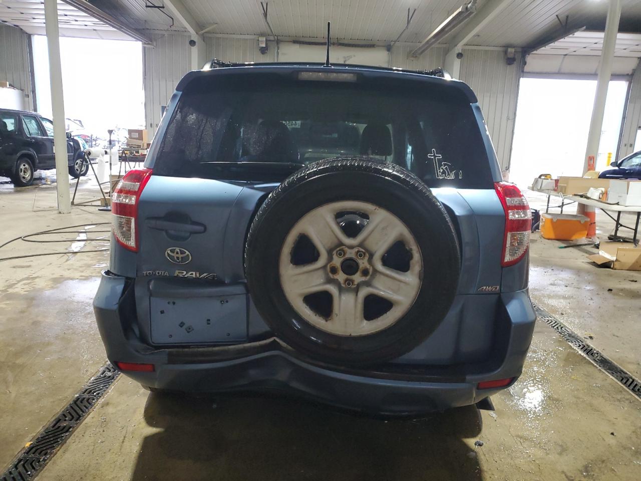 2010 Toyota RAV 4 - Image 6