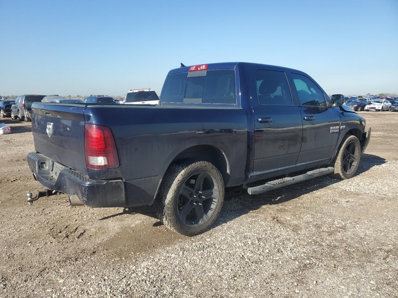 2017 RAM 1500 - Image 3