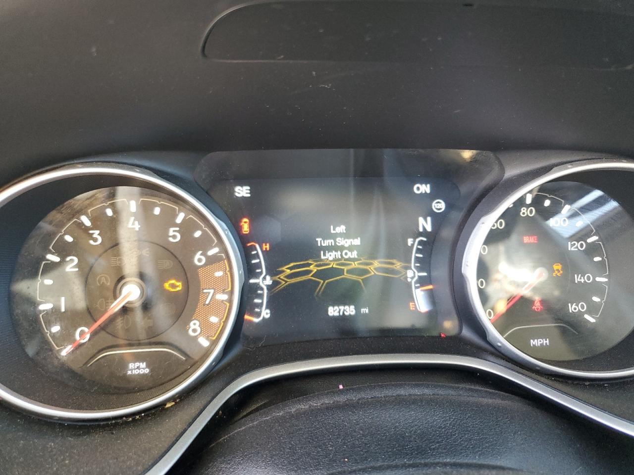 2020 Jeep Compass - Image 9