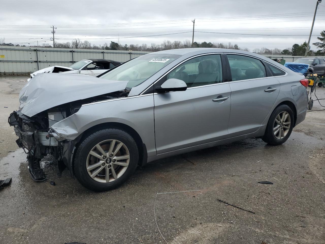 2015 Hyundai Sonata - Image 1