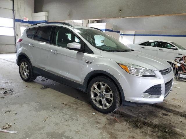  FORD ESCAPE 2016 Srebrny