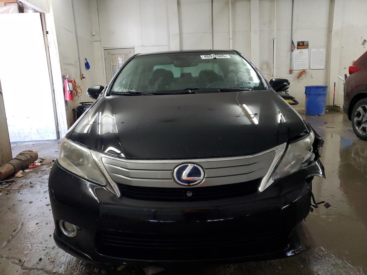 2010 Lexus HS - Image 5