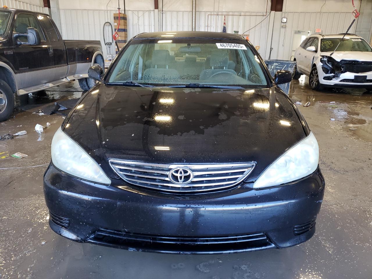 2005 Toyota Camry - Image 5