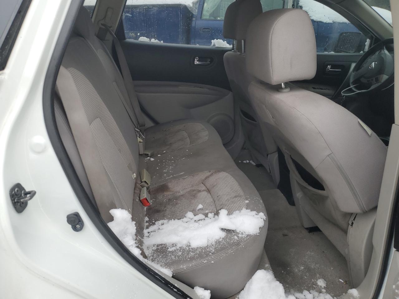 2011 Nissan Rogue - Image 11