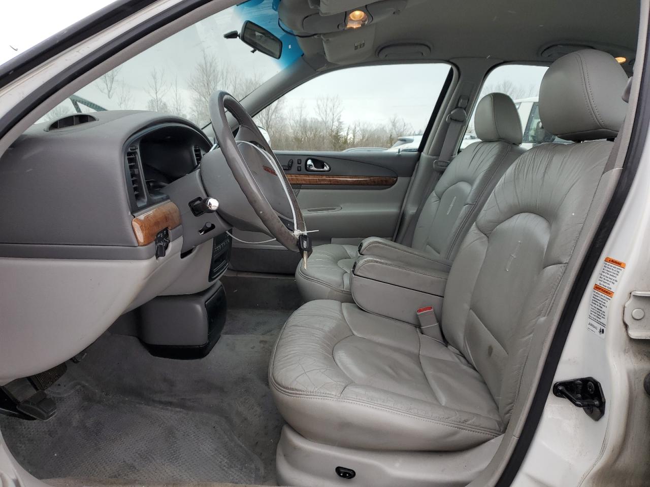 1999 Lincoln Continental - Image 7