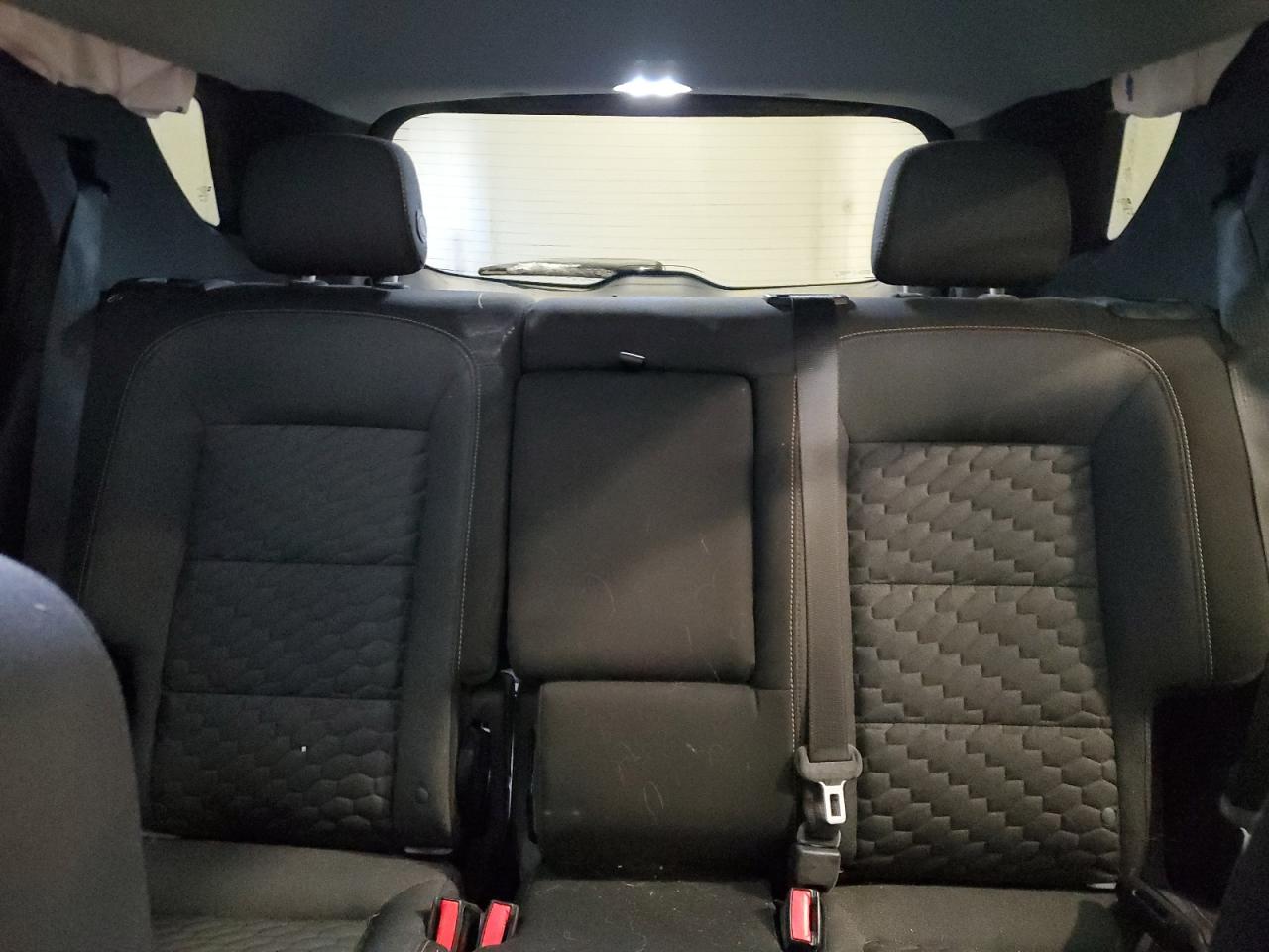 2020 Chevrolet Equinox - Image 10