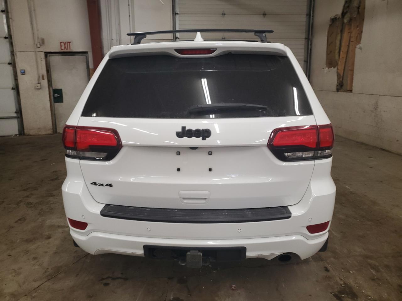 2020 Jeep Grand Cherokee - Image 6