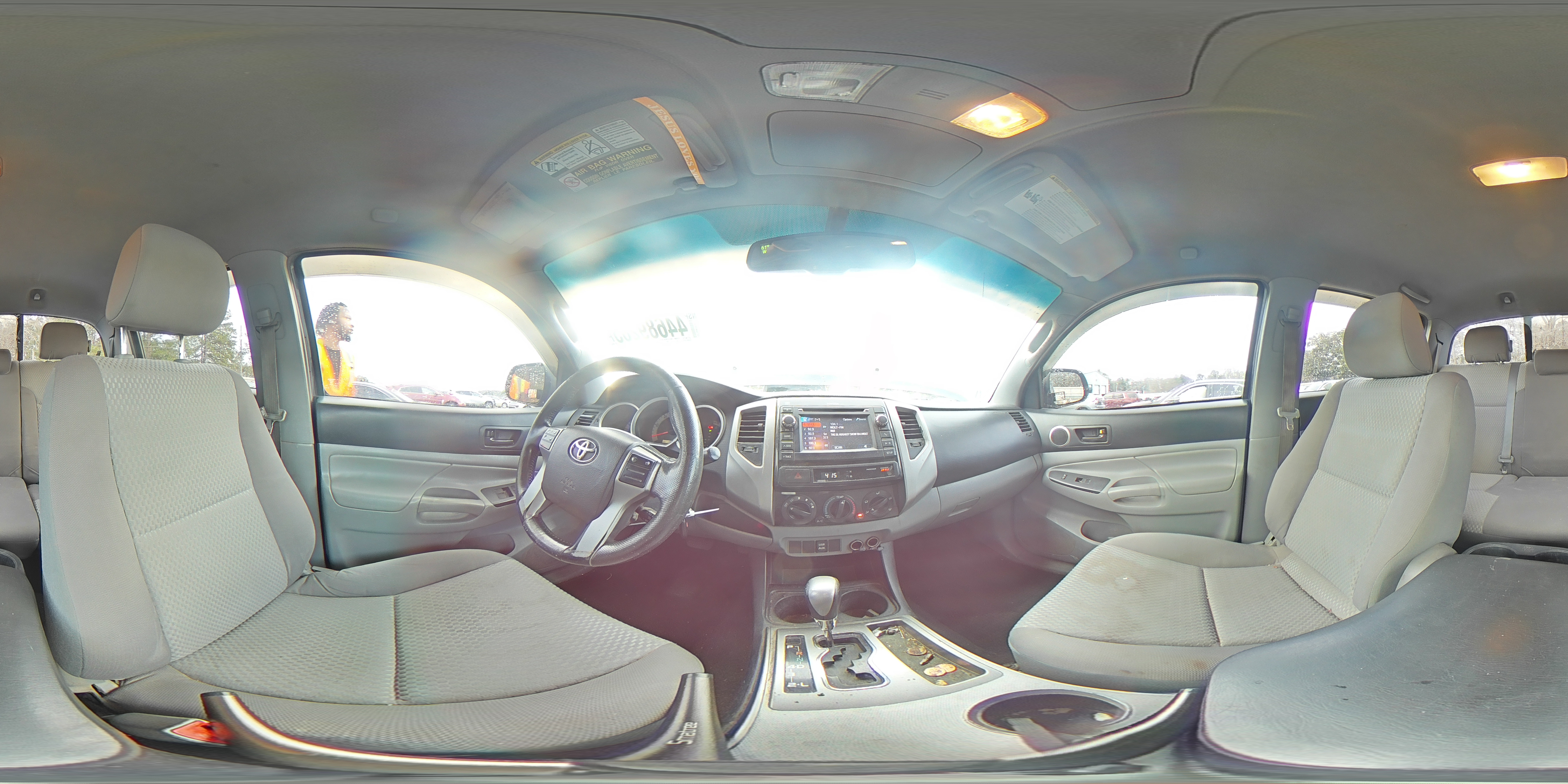 2013 Toyota Tacoma - Image 14