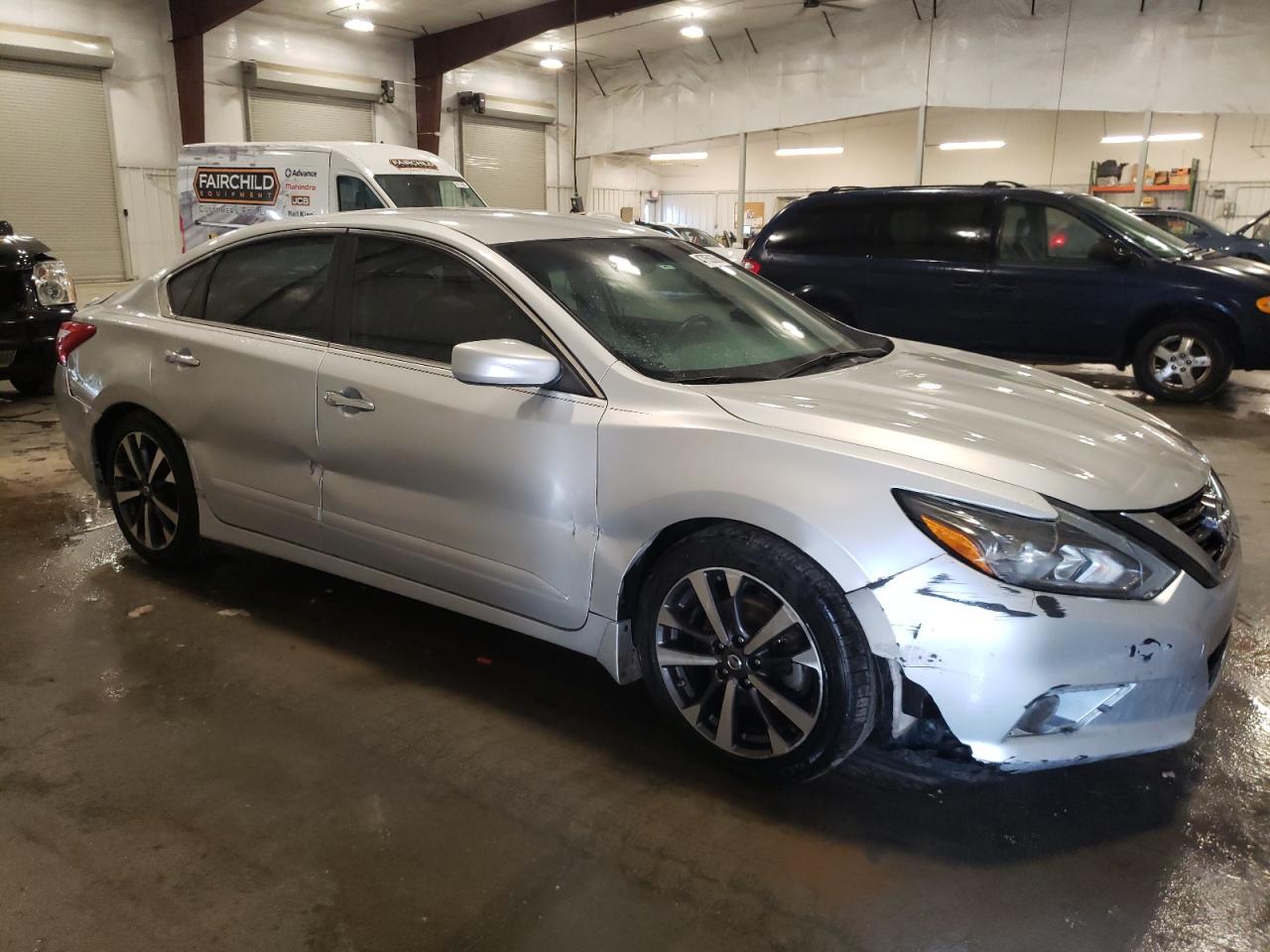 2016 Nissan Altima - Image 4