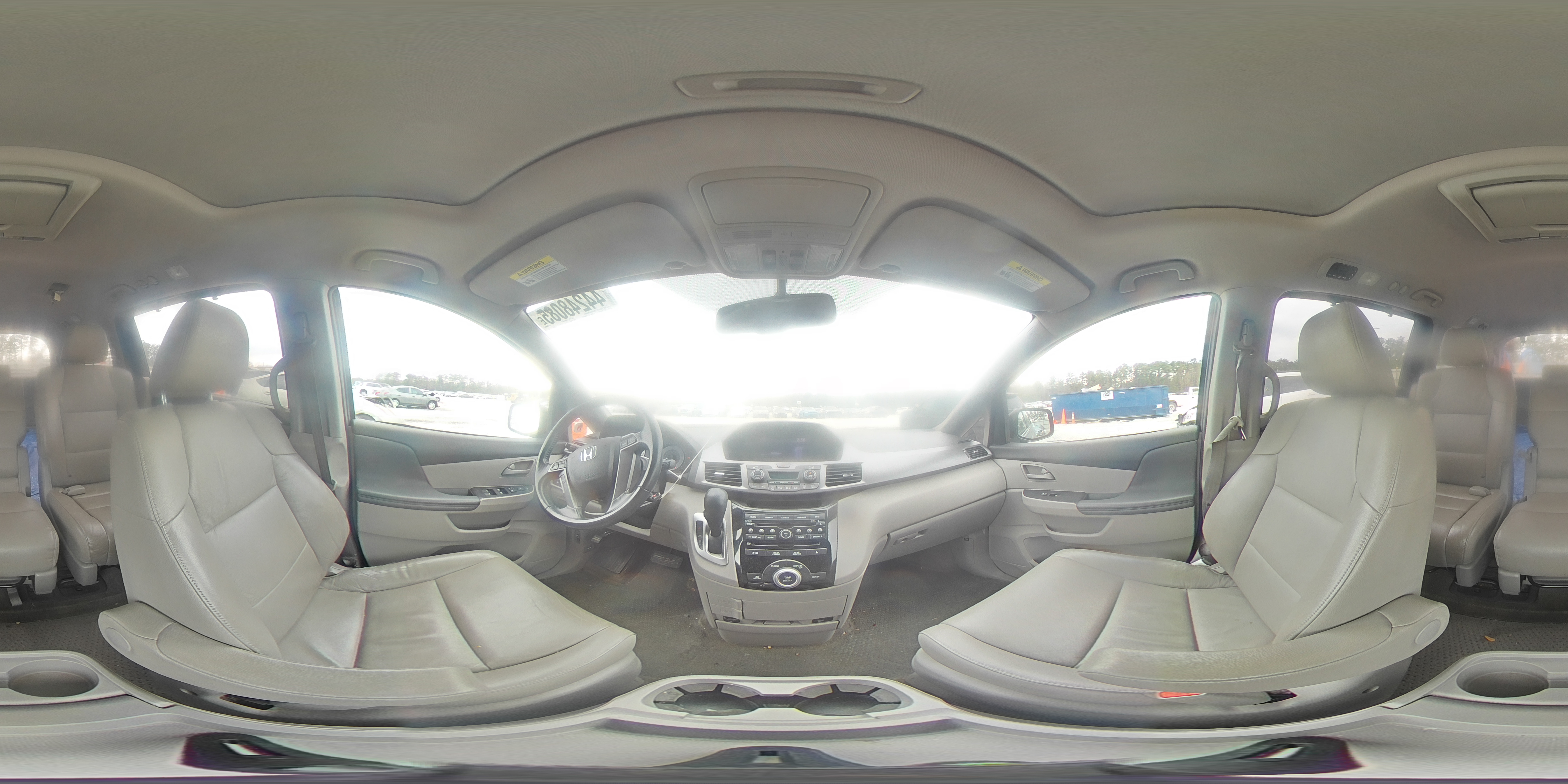 2013 Honda Odyssey - Image 15