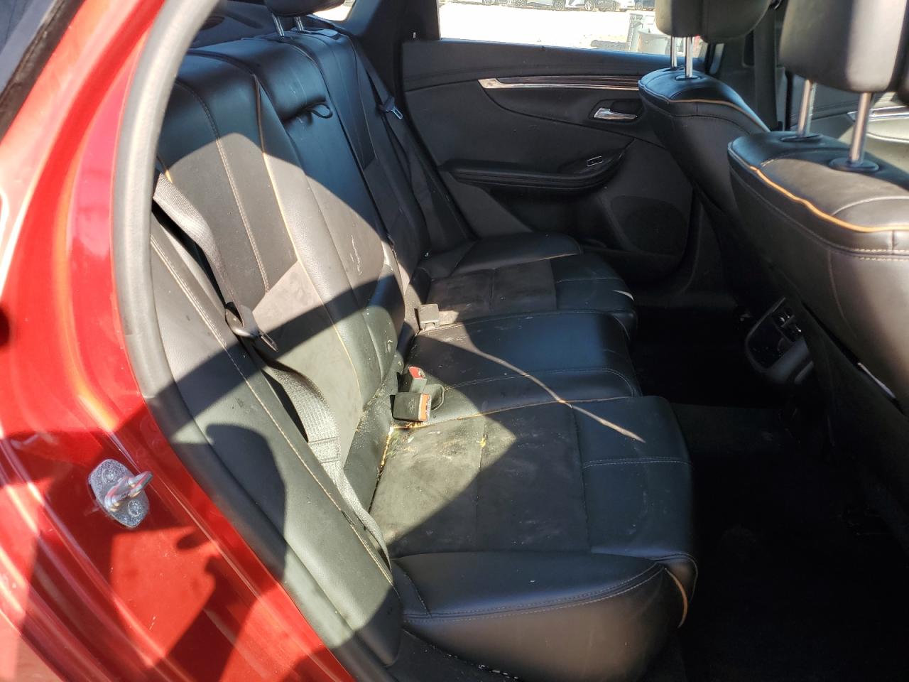 2014 Chevrolet Impala - Image 10