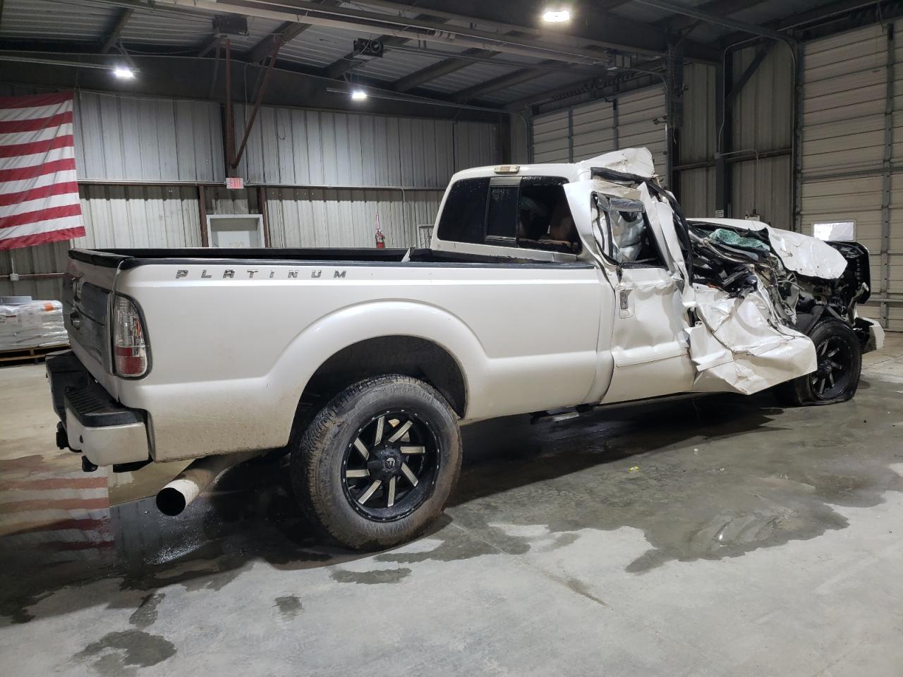 2015 Ford F350 - Image 3