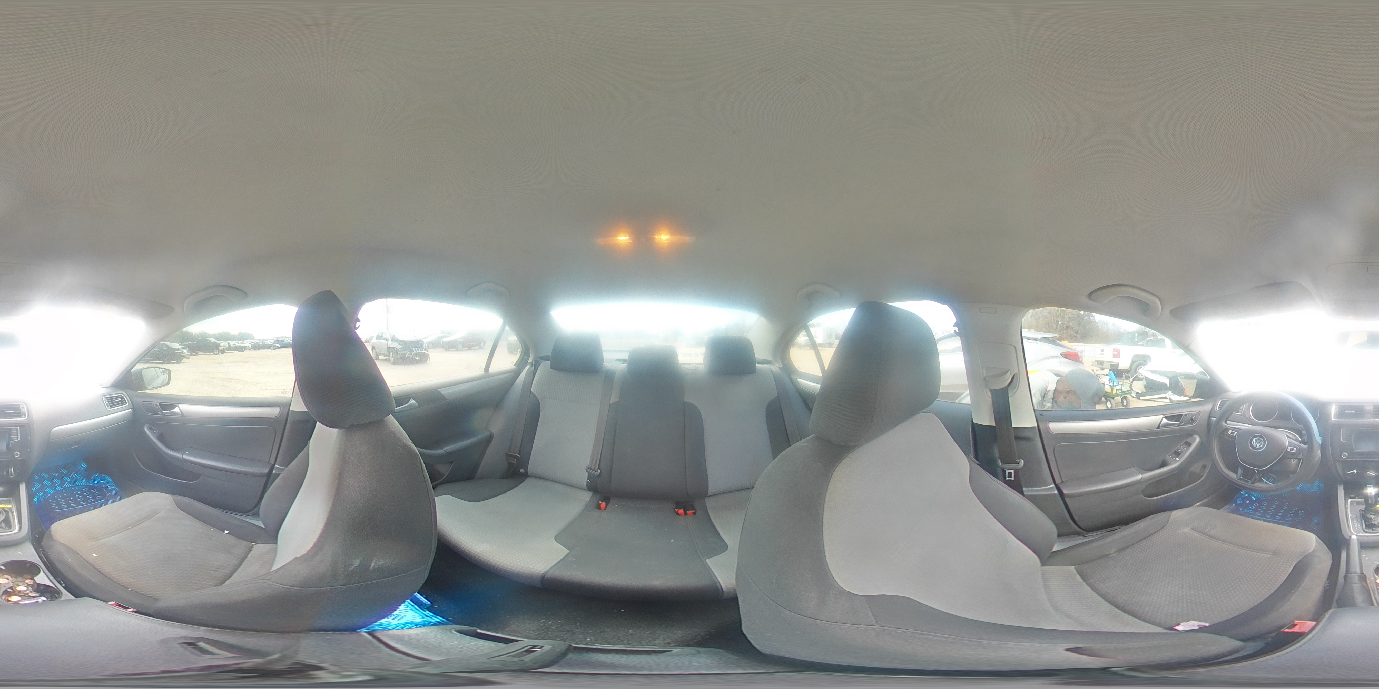 2018 Volkswagen Jetta - Image 12