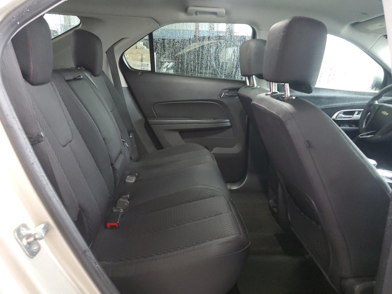 2015 Chevrolet Equinox - Image 11