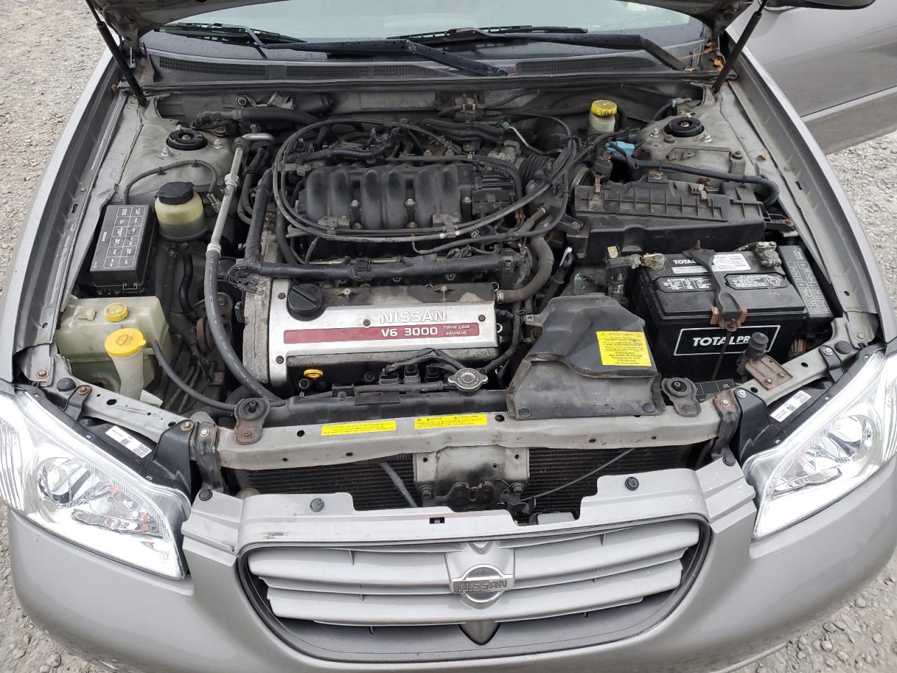 2001 Nissan Maxima - Image 13