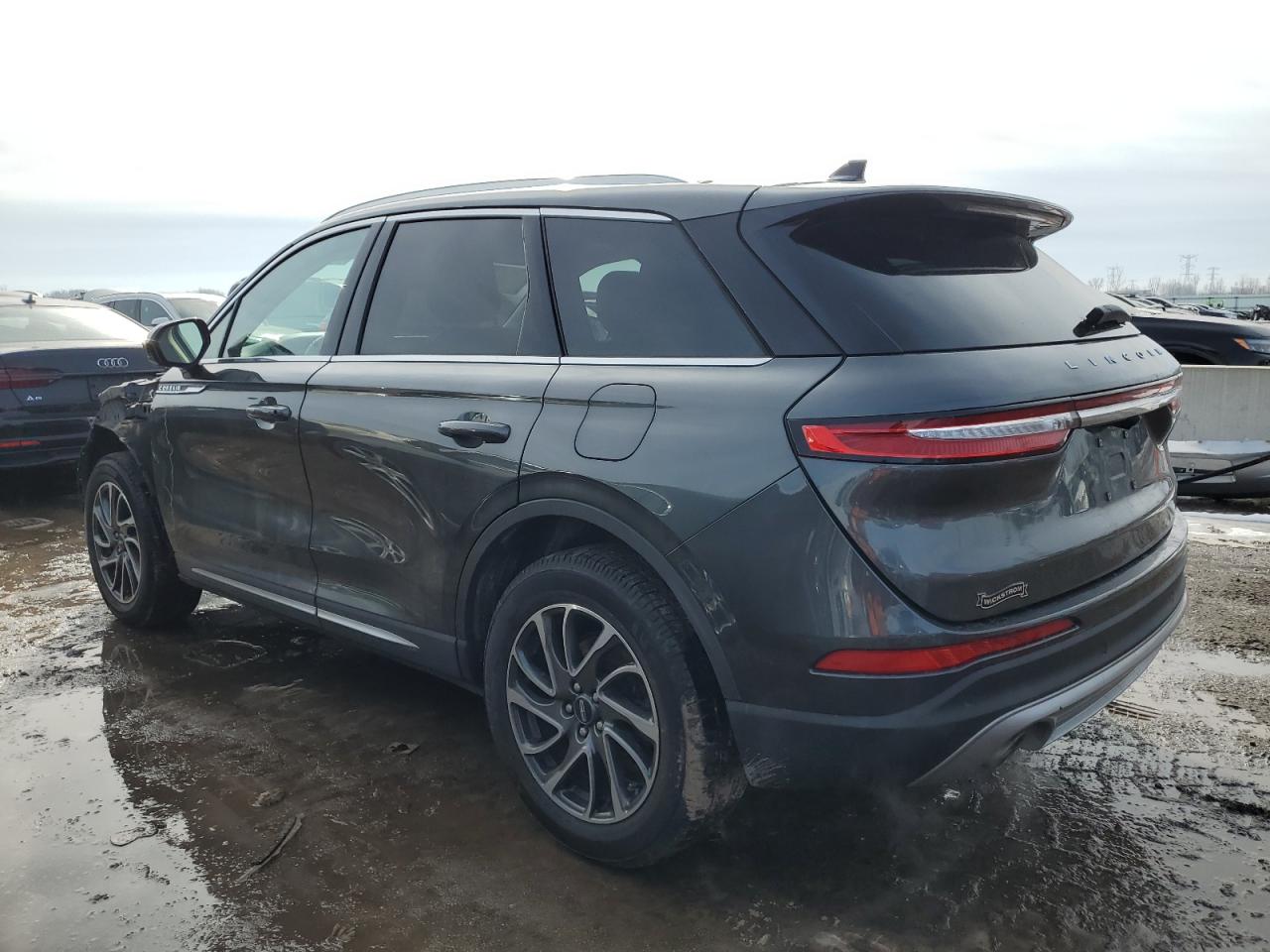 2020 Lincoln Corsair - Image 2