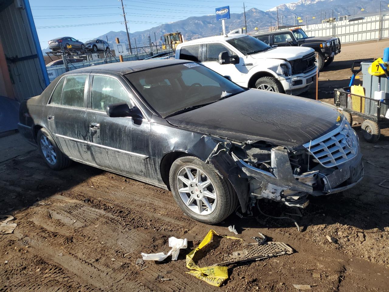 2011 Cadillac DTS - Image 4