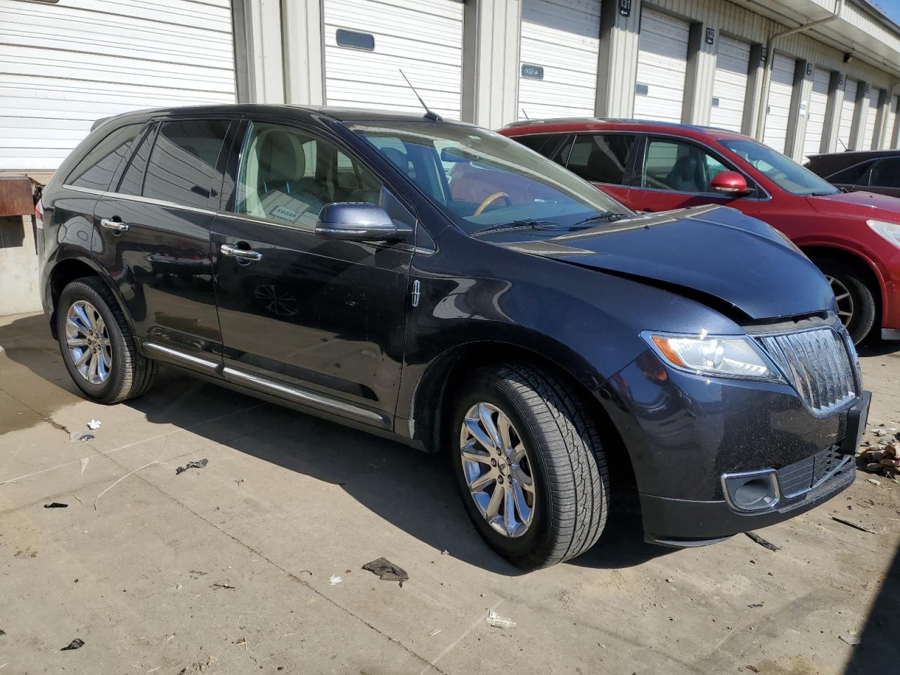 2013 Lincoln MKX - Image 4