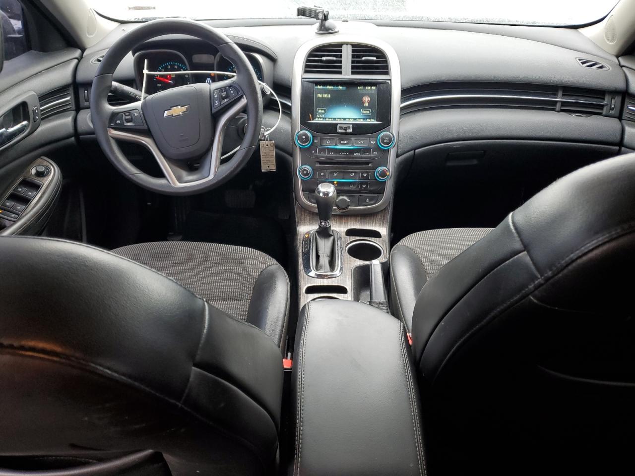 2015 Chevrolet Malibu - Image 8