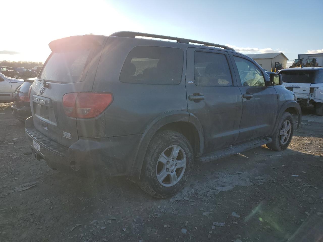 2011 Toyota Sequoia - Image 3