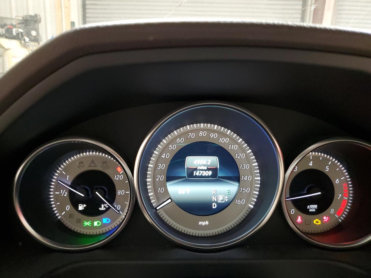 2014 Mercedes-Benz E-klasse - Image 9