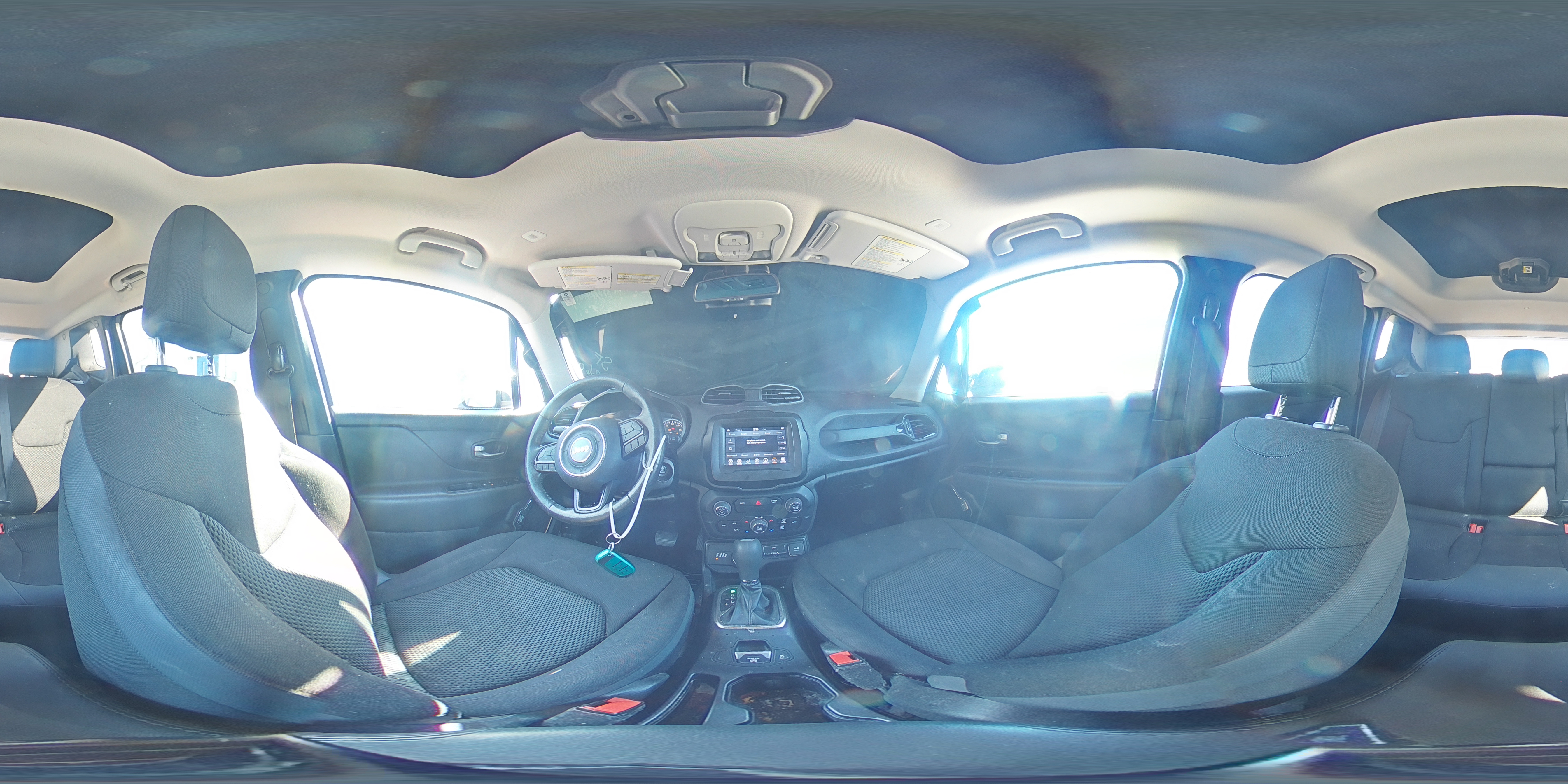 2020 Jeep Renegade - Image 14