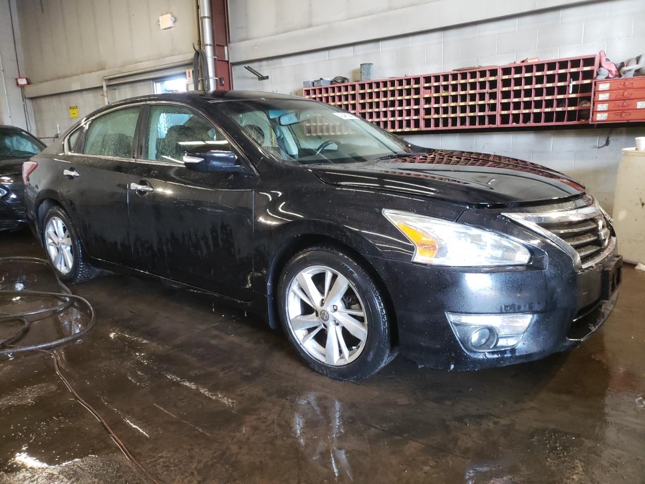 2013 Nissan Altima - Image 4
