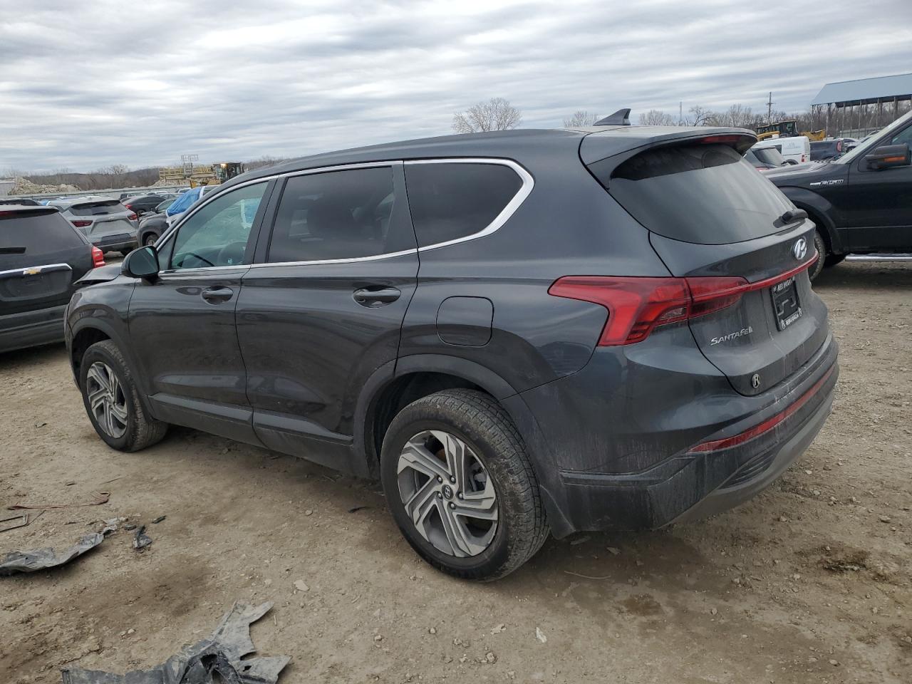 2021 Hyundai Santa Fe - Image 2