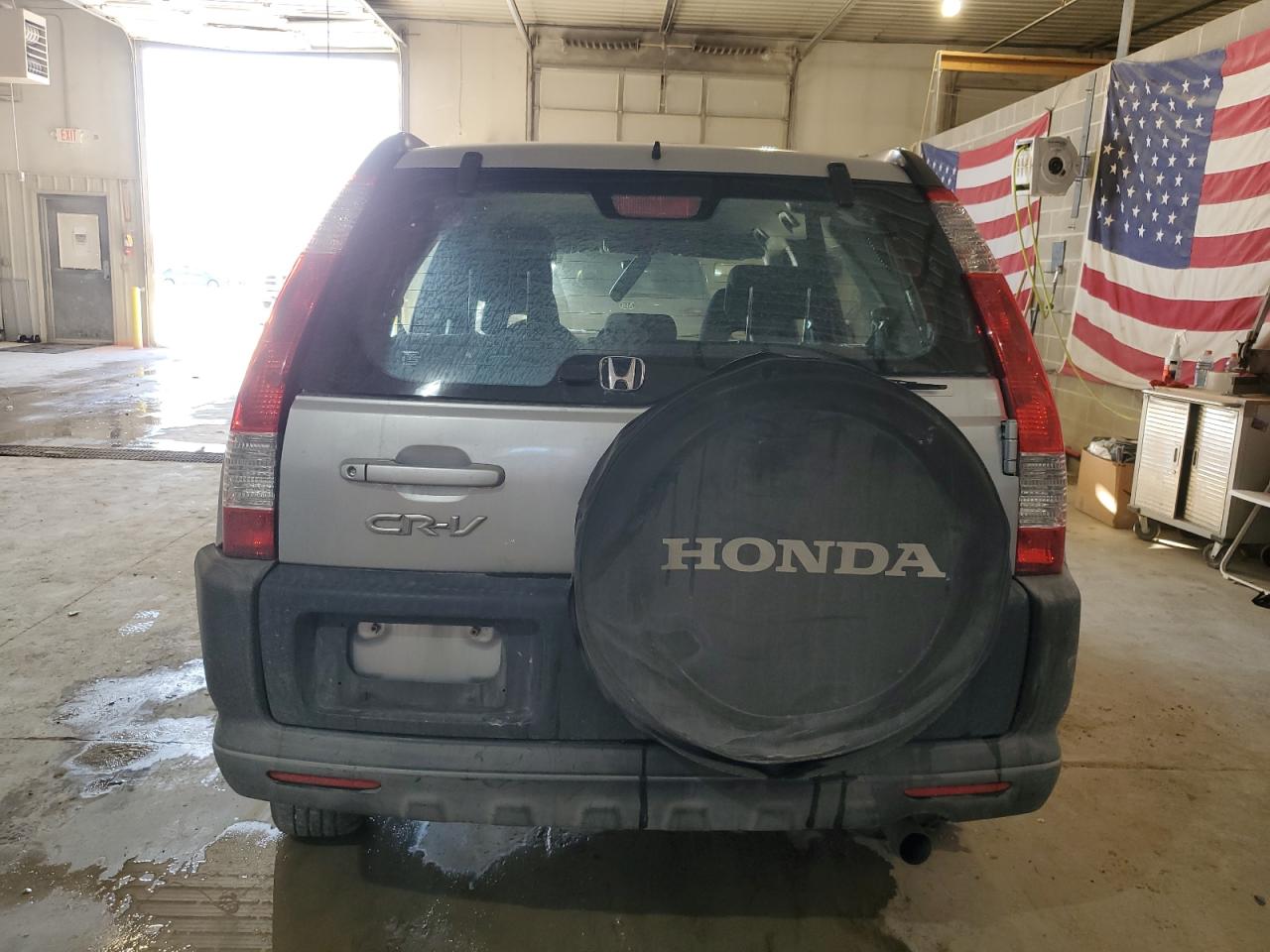 2005 Honda CR-V - Image 6