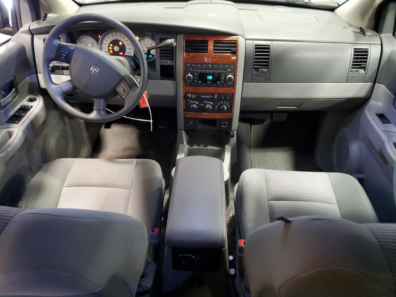 2008 Dodge Durango - Image 8
