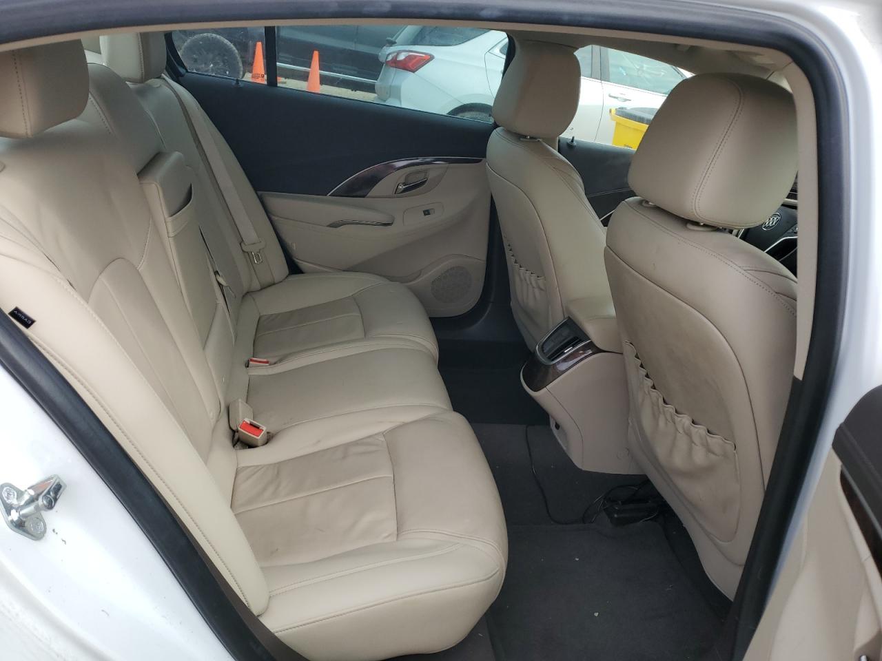 2015 Buick LaCrosse - Image 10