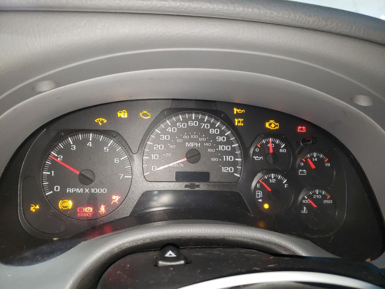 2005 Chevrolet TrailBlazer - Image 9